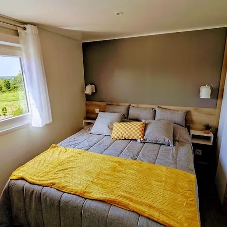 펜션 Les Petites Maisons Dans La Monterie La Source